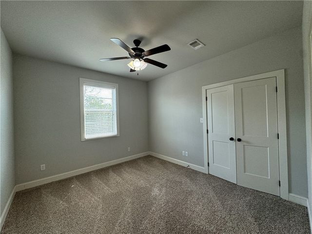 203 Brentwood Drive E 76, College Station, TX 77840