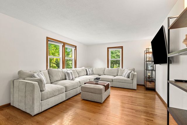 29 Harris Road, Windham, NH 03087
