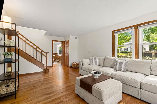 29 Harris Road, Windham, NH 03087