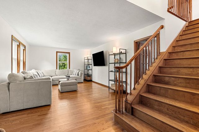 29 Harris Road, Windham, NH 03087