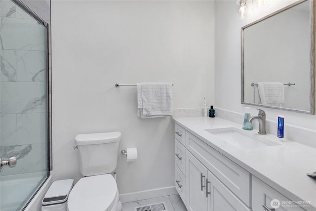 3320 E Montgomery Street, Mount Vernon, WA 98274