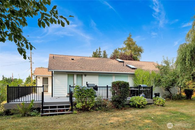 3320 E Montgomery Street, Mount Vernon, WA 98274