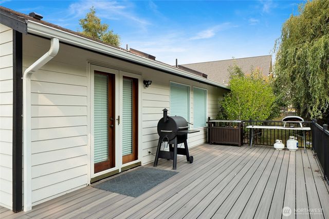 3320 E Montgomery Street, Mount Vernon, WA 98274