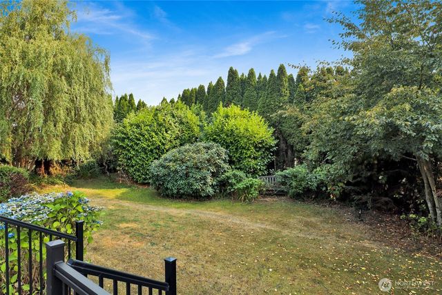 3320 E Montgomery Street, Mount Vernon, WA 98274