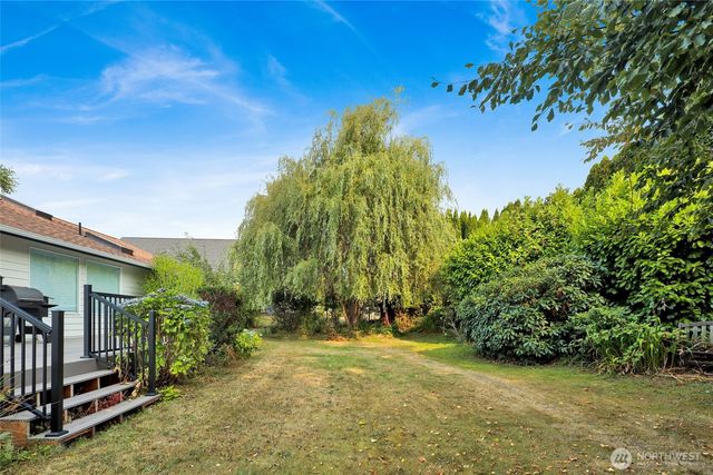 3320 E Montgomery Street, Mount Vernon, WA 98274