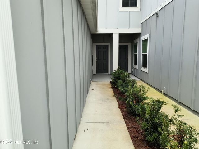 3999 BAY HAWK Court, Jacksonville, FL 32220