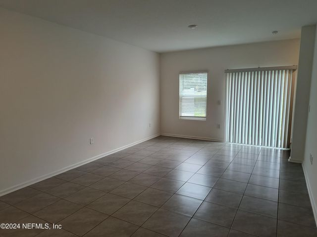 3999 BAY HAWK Court, Jacksonville, FL 32220