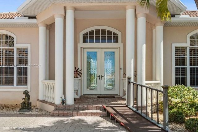 1524 Columbian Drive, Punta Gorda, FL 33950