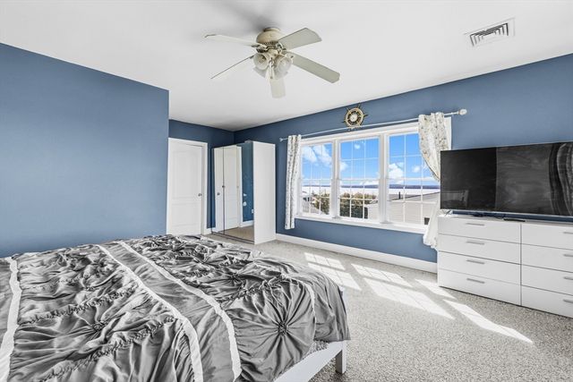 563 Woodman St, Fall River, MA 02724