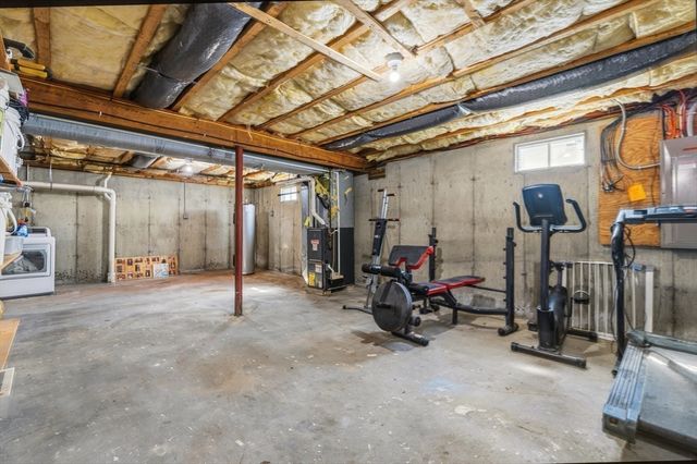 563 Woodman St, Fall River, MA 02724