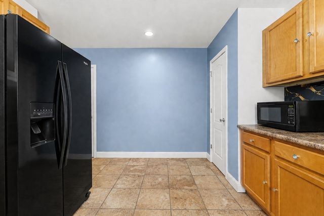 563 Woodman St, Fall River, MA 02724