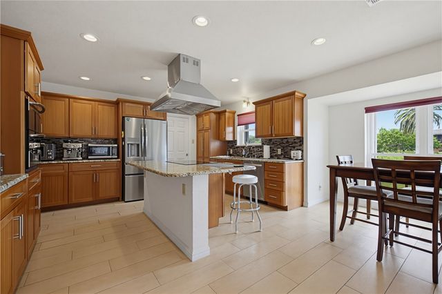 3306 Bali Dr, Corpus Christi, TX 78418