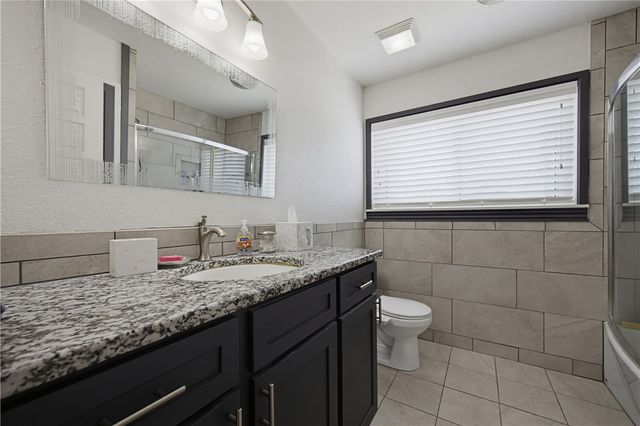 3306 Bali Dr, Corpus Christi, TX 78418