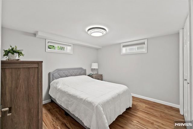 10 Dale Drive, Fairfield, NJ 07004