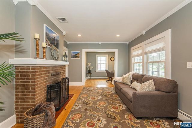 18 Saint Charles Avenue, West Caldwell, NJ 07006