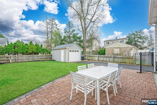 18 Saint Charles Avenue, West Caldwell, NJ 07006