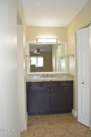 1340 N RECKER Road 254, Mesa, AZ 85205