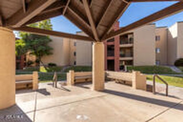 1340 N RECKER Road 254, Mesa, AZ 85205