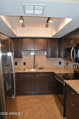 1340 N RECKER Road 254, Mesa, AZ 85205