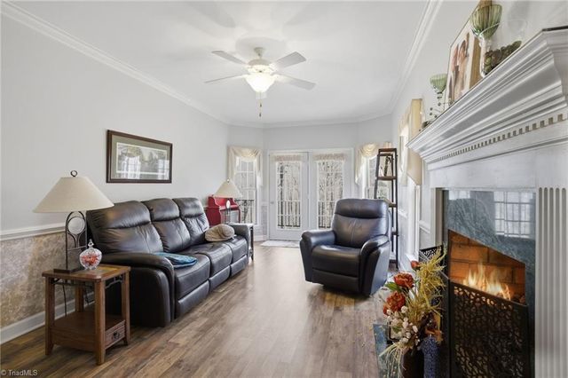 1100 Woodridge Lane, Yadkinville, NC 27055