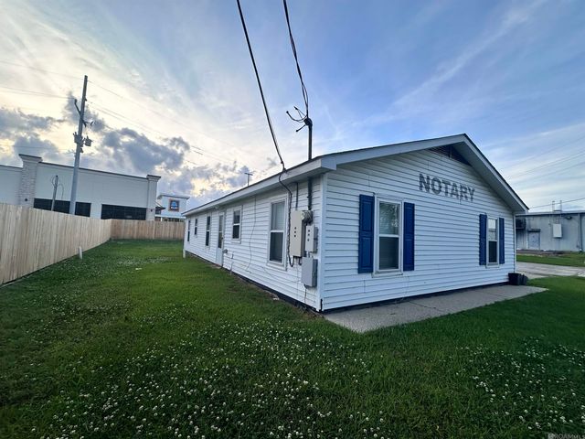 1257 N Barman Ave, Gonzales, LA 70737