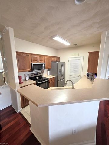 2818 Rose Garden WAY, Virginia Beach, VA 23456