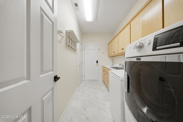 135 Meherrin River Drive, Hertford, NC 27944