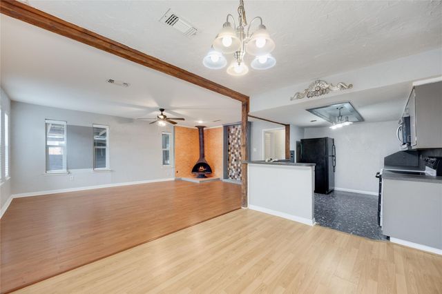 1807 Briar Hill DR A & B, Austin, TX 78741