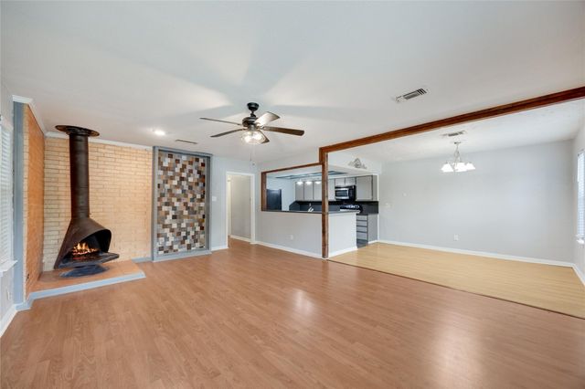 1807 Briar Hill DR A & B, Austin, TX 78741