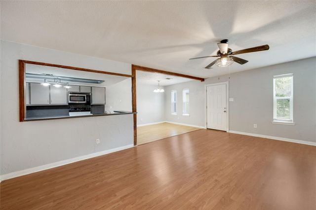 1807 Briar Hill DR A & B, Austin, TX 78741