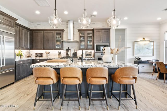 4083 S DEBRA Drive, Gilbert, AZ 85297