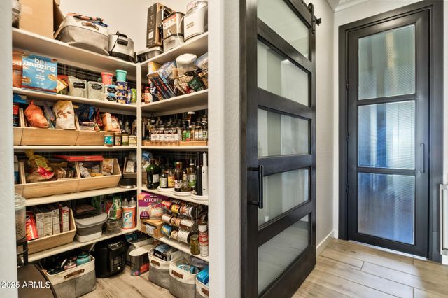 4083 S DEBRA Drive, Gilbert, AZ 85297