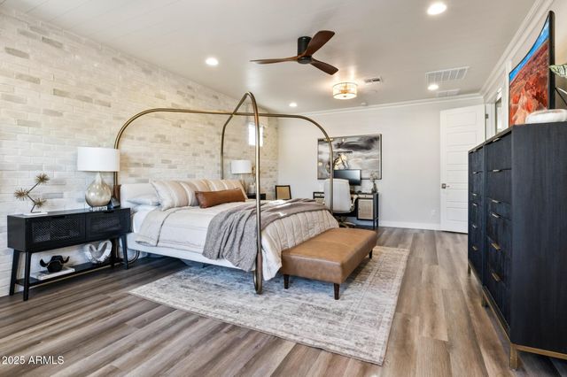 4083 S DEBRA Drive, Gilbert, AZ 85297