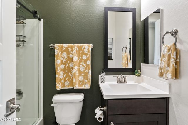 4083 S DEBRA Drive, Gilbert, AZ 85297