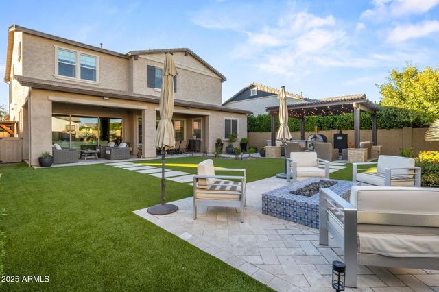 4083 S DEBRA Drive, Gilbert, AZ 85297