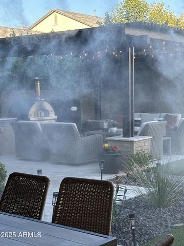 4083 S DEBRA Drive, Gilbert, AZ 85297