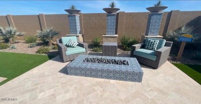 4083 S DEBRA Drive, Gilbert, AZ 85297