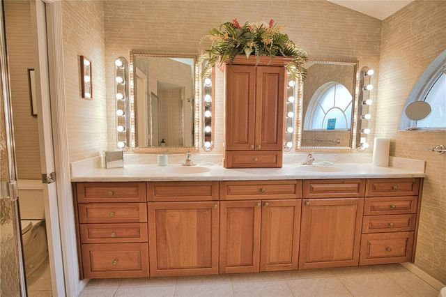 1191 HARBOR TOWN WAY, Venice, FL 34292