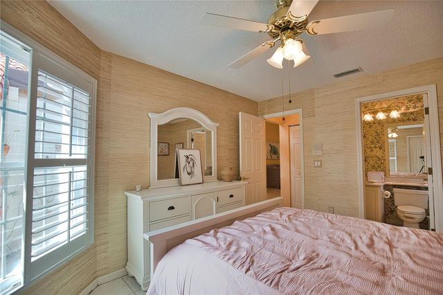 1191 HARBOR TOWN WAY, Venice, FL 34292