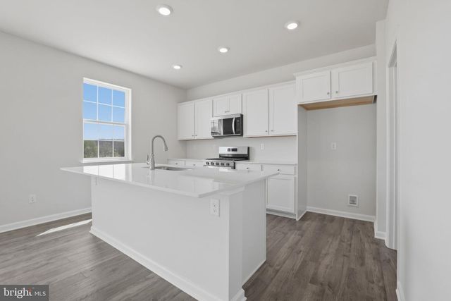 3048 MARTHA WAY, Pennsburg, PA 18073