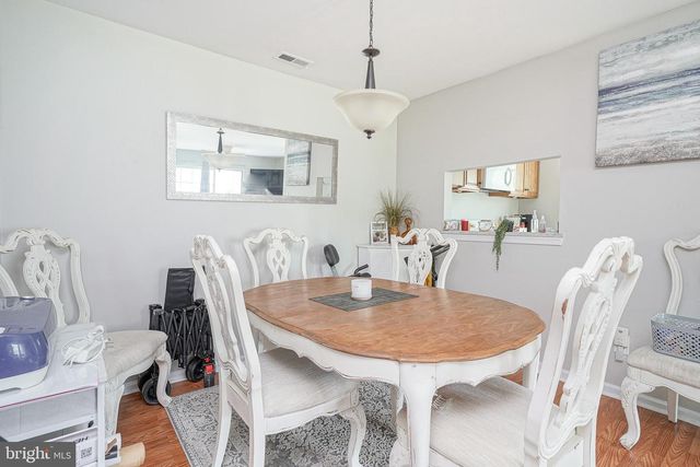 2207 TANGLEWOOD CT, Sewell, NJ 08080