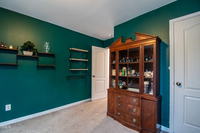 1004 Ledgemont Court, Fuquay Varina, NC 27526