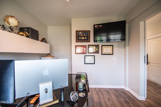 1004 Ledgemont Court, Fuquay Varina, NC 27526