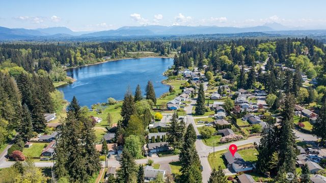 2506 256th Street NW, Stanwood, WA 98292