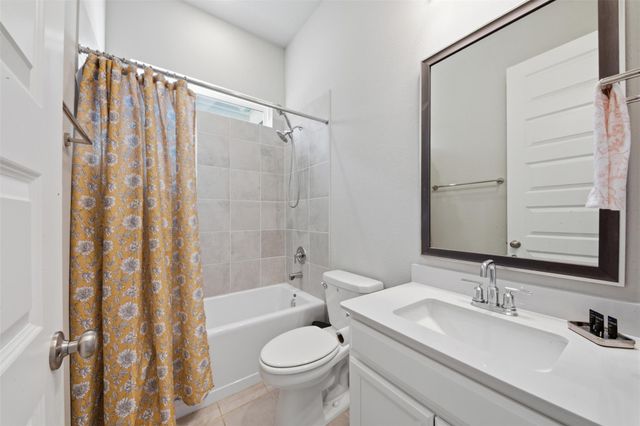 2406 Driftwood Trail, Kemah, TX 77565