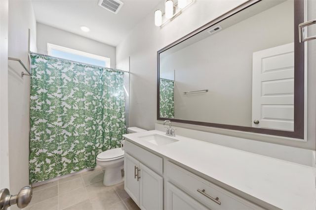 2406 Driftwood Trail, Kemah, TX 77565