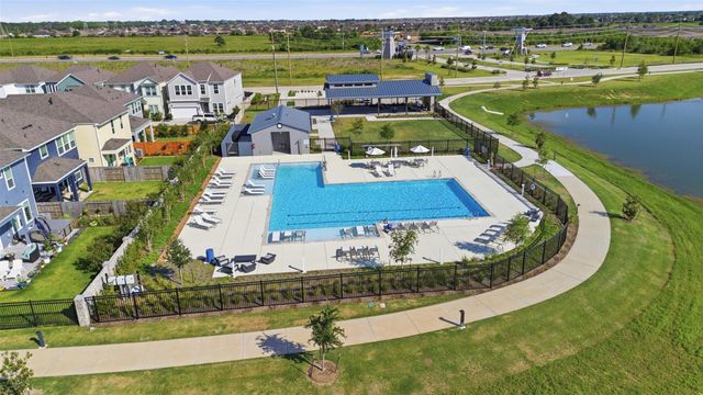 2406 Driftwood Trail, Kemah, TX 77565
