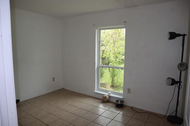 8611 Amblewood Drive, Houston, TX 77099
