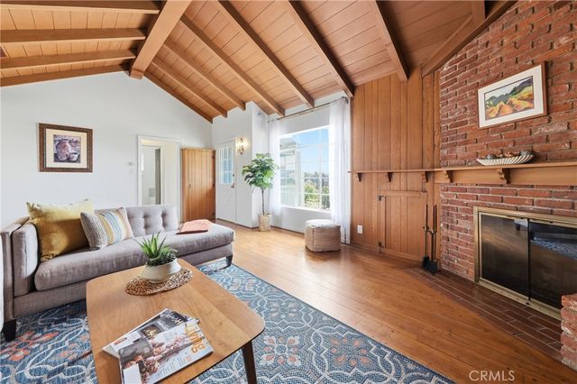 1566 Silverwood, Los Angeles, CA 90041