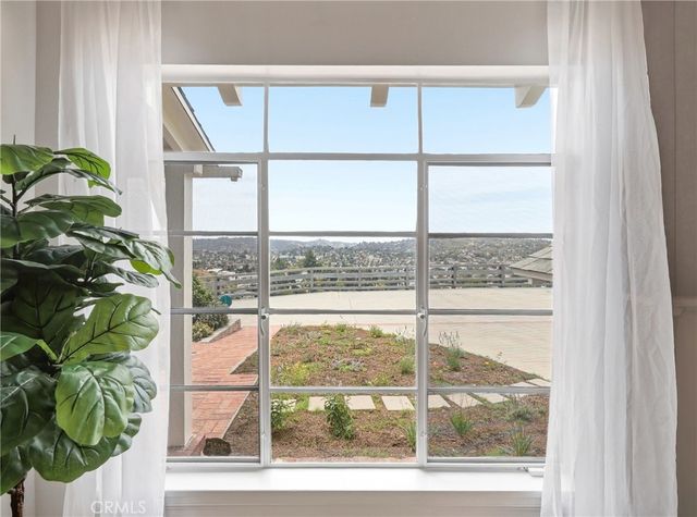 1566 Silverwood, Los Angeles, CA 90041